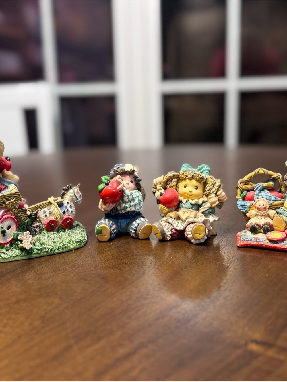 Vintage 1994 Enesco The Apple of His Eye Figurines Lot of 4 Christian-0201